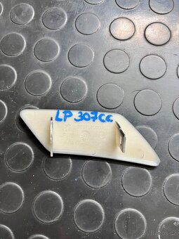 L krytka ostřikovače světlometu Peugeot 307 CC - 2