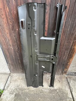 BMW E30 zadní čelo - 2