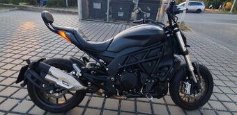 Benelli 502C Cruiser - 2