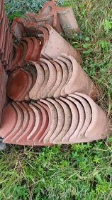 Střešní tašky, a hřeben - 2