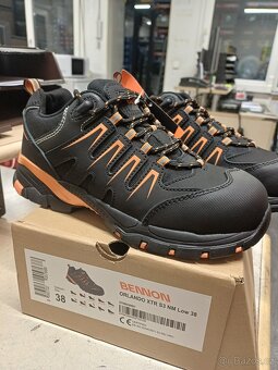 Prodám pracovní boty - 2