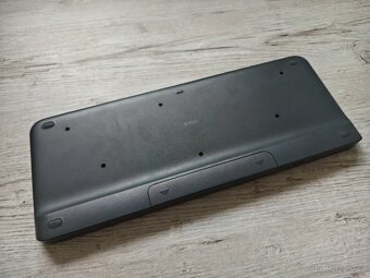 Bezdrátová klávesnice Logitech k400+ - 2