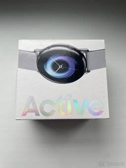 Samsung Galaxy Watch Active – nefunkční, s příslušenstvím - 2