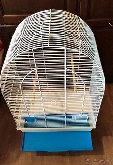 Prodám ptačí klec pro menší ptáky. - 2