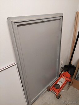 Dvířka el. rozvaděče - 2