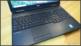 Notebook Dell Latitude E5540 2,3 GHz 4GB RAM 128GB SSD - 2