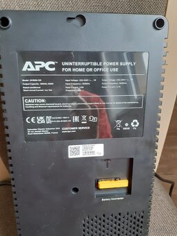 Záložní zdroj UPS - 2