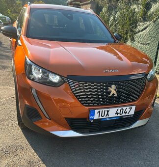 Peugeot 2008, 1,2 Pure Tech 130 Allure, automat. převodovka - 2