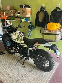 Royal Enfiel Himalayan 450 ČR 3900km bezdušové pneu - 2