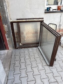 Prodám okna 2 kus 500Kc. - 2