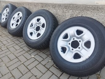 Toyota land cruiser R17 NOVÉ - 2