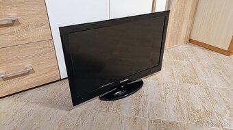 Televize Hyundai LLH 24924 DVDCR 24" - 2