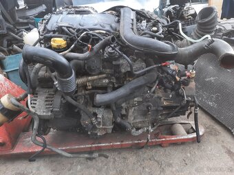 motor 2.0dci M9R E 780 trafic vivaro primastar - 2