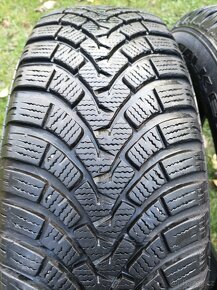 2 zimní pneumatiky Falken 225/65/17 106H 7mm - 2