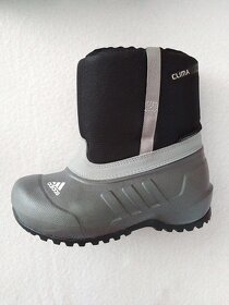 ADIDAS JAKO NOVÉ sněhule zimní obuv 28 -29 - 2