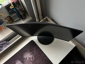 Monitor Samsung 24” prohnuty - 2
