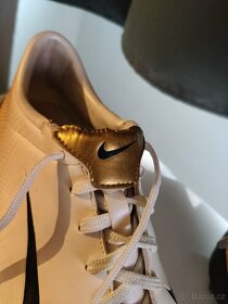 Nike Multiground 2006 Gold White vel. 45.5 - 2