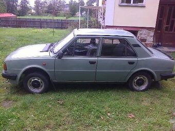 ŠKODA 105L - 2