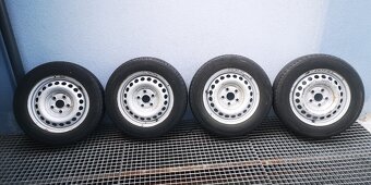 Original kola T5 T6 5X120 R16 s letními pneu 205/65/R16C - 2