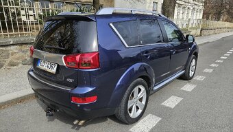 Peugeot 4007 2.2 HDI Platinum 4x4 - 2