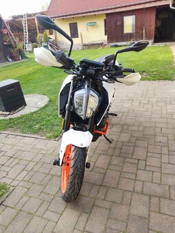 KTM DUKE 390 - 2