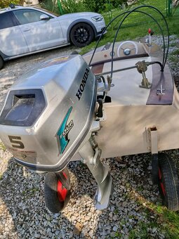 Nová loď s lodním motorem Honda 5HP dlouhá noha 4takt - 2