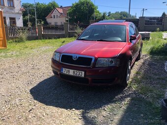 Superb 2.5 TDI 114kw automat - 2