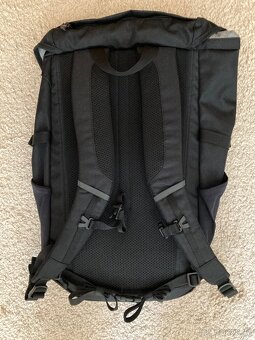 Fjällraven Skule Top 26 černý - 2