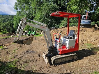 Minibagr TAKEUCHI TB 007 - 2