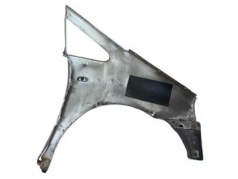 Levý blatník stříbrná metalíza LA7W VW Sharan 7M r.v. 2003 - 2