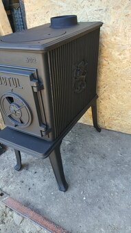 Litinová kamna Jotul F 602 N černý lak - 2