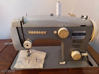 Šicí stroj Veritas - 2