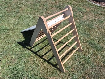 Piklerův trojúhelník se skluzavkou - 2