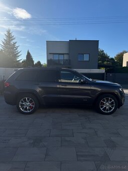 Jeep Grand Cherokee wk2 - 2