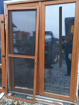 Dvoukřídlé dveře trojsklo Veka - 2