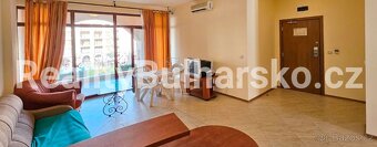 Slunečné pobřeží – prostorný apartmán 2kk s výhle - 2