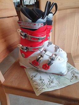 Prodám lyžařské boty ATOMIC Race vel. 25,5-26 - 2