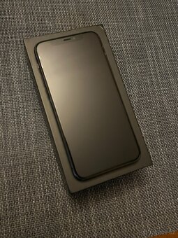 Apple iPhone 11 Pro 256GB Space Gray - 2