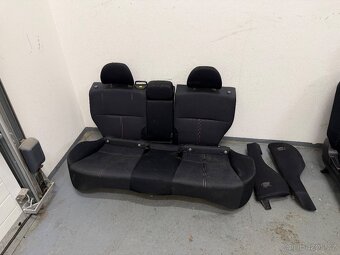 Subaru Forester III sedadla sedačky interiér - 2