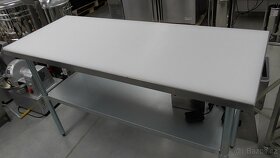 Řeznický stůl s polyetylénovou deskou 180 cm - 2