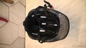 Dětská cyklistická helma a rukavice - 2