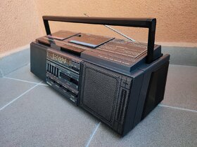 STEREO RADIO CASSETTE RECORDER SIEMENS RM 836. - 2
