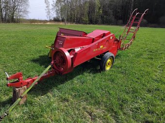 Prodám lis na malé hranaté balíky New Holland 55 - 2