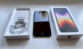 iPhone SE 2022 64GB modrá - 2