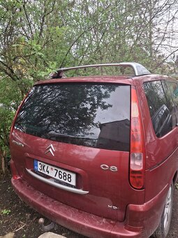 Citroën C8 dvoulitr nafta 94kW 260 0 - 2