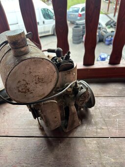 starý Stabilní motor - 2