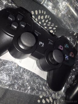 Prodám bezdrátový ovladač plně funkční na ps3 prodej bezdrát - 2
