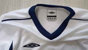 Dres UMBRO s dlouhým rukávem Jr.140 cm - 2