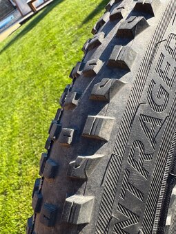 Pláště Bontrager 29x2,6 - 2