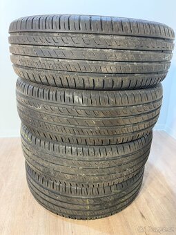 //Zánovní pneu Barum 225/60 r18// - 2
